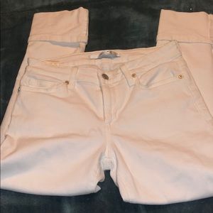 Joe’s white jean Capri pants